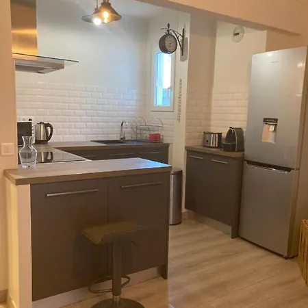 : Le Landelle, Studio, 10 Minutes Gare Apartment Menton